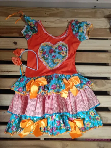 Vestido caipira - 6 anos