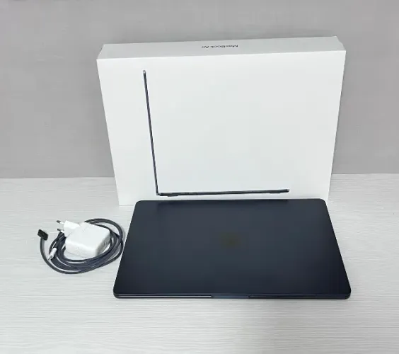 Macbook Air M2 256gb
