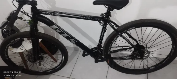 Bicicleta GTSM1 MX7 Aro 29 - Freio a Disco Shimano + Acessórios Inclusos!