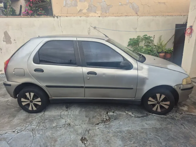 Fiat Palio ELX 1.0 MPI Fire 16V 4P (25 Anos) 2002