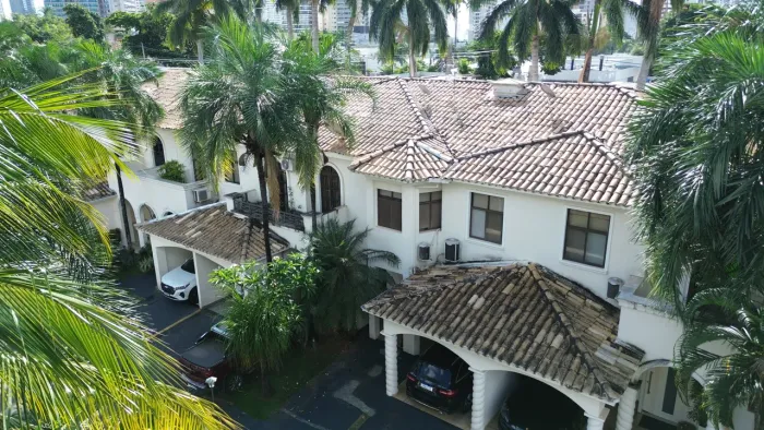Casa a venda no Condomínio Fontana Di Trevi - Setor Marista, Goiânia
