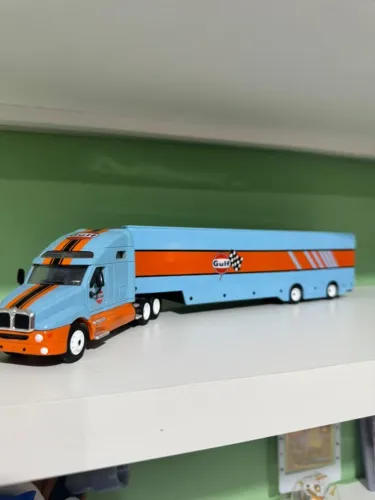 Caminhão greenlight Gulf 1:64