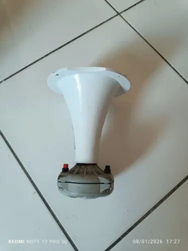 Corneta drive JBL D250x,com o cone. 