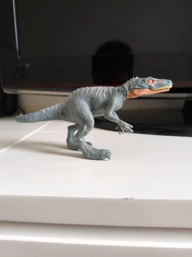 Herrerassauro da linha da Mattel Dino Escape