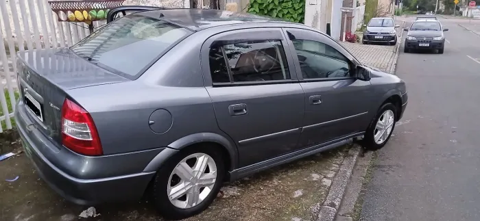 Chevrolet Astra GL Milenium 1.8 MPFI 4P 2000