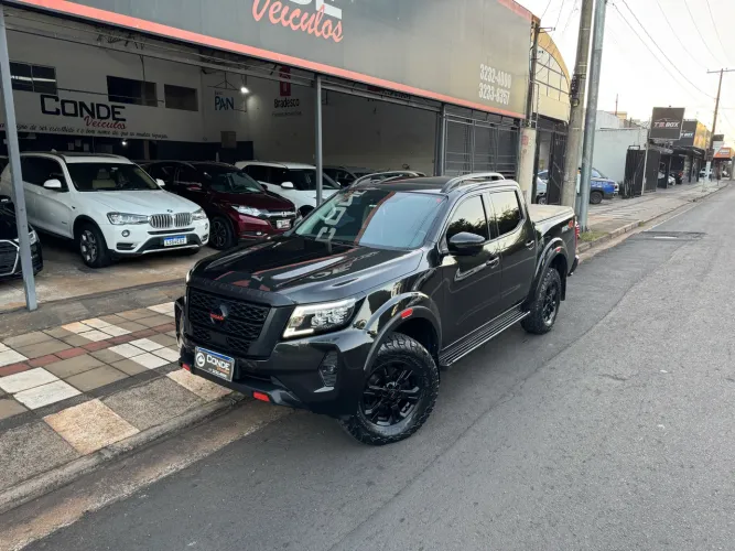 Nissan Frontier Pro4x CD 4X4 2.3 Bi-TB Die. AUT 2023