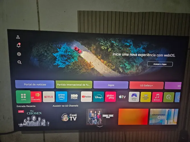 Smart TV LG 50" - ideal para assistir a copa.