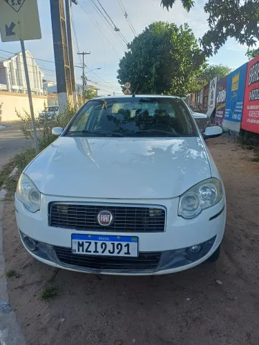 Fiat Siena HLX 1.8 MPI Flex 8V 4P 2010