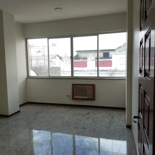Excelente Conjunto de Salas Comercias!