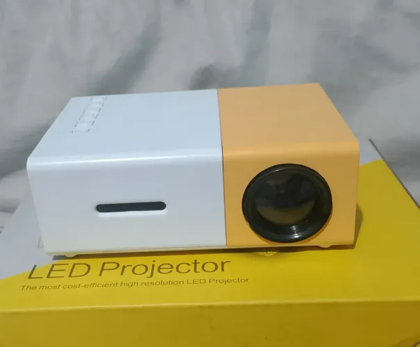 Mini projetor