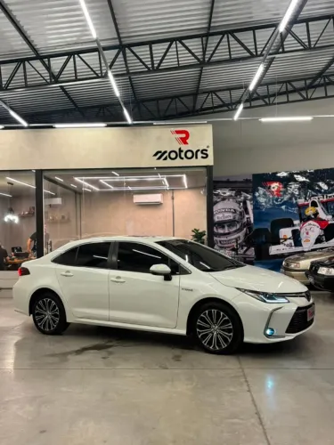 Toyota Corolla Altis Prem. Hybrid 1.8 Flex AUT 2021