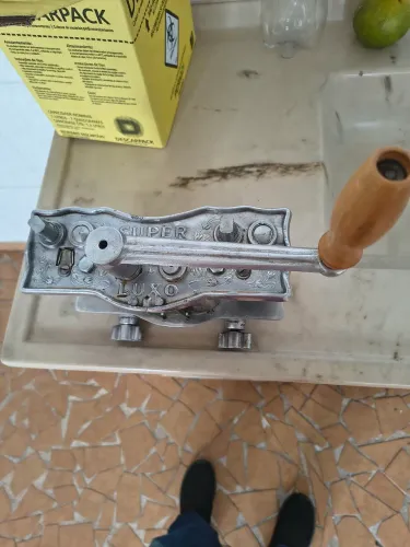 Cilindro de macarrão Super Luxo antigo