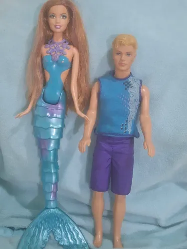 Barbie sereia+ boneco kem em vida de sereia