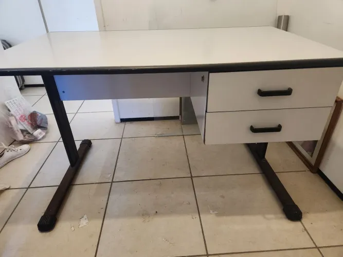 Mesa para escritorio