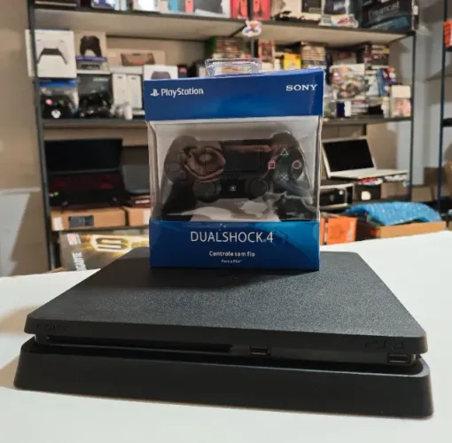 Sony PS4 Slim 1TB, 1 controle novo, game em perfeito estado, parcelo no cartao