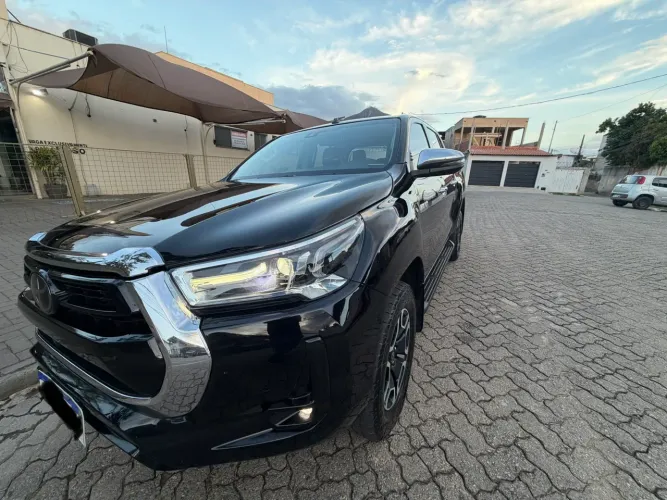 Toyota Hilux CD SRX Limited 4X4 2.8 TDI Die.aut 2023