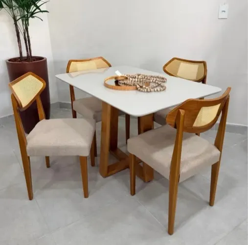 Mesa de Jantar com 4 cadeiras 1.20x80 100% Madeira MAÇIÇA
