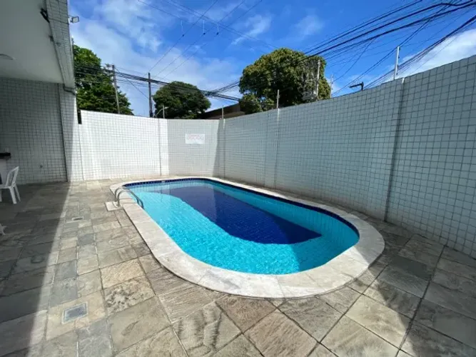 Alugo apartamento nos Aflitos com lazer e portaria 24h