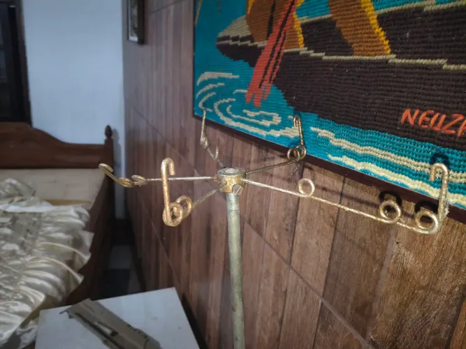 Máquina de costura overlock