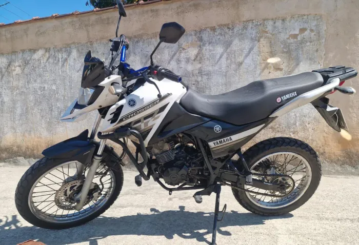 YAMAHA CROSSER 2021/2022