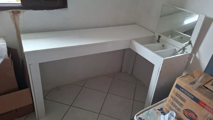 Penteadeira e Escrivaninha de Canto em L com Espelho Basculante