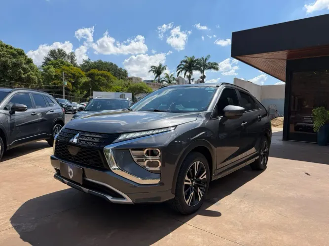 Mitsubishi Eclipse Cross HPE 1.5 16V 165cv AUT 2024