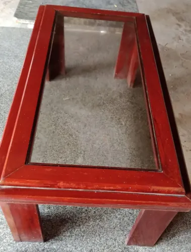 Mesa de centro para sala com vidro
