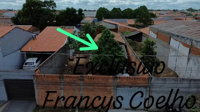Vende se um terreno em área central no parque do Buriti.