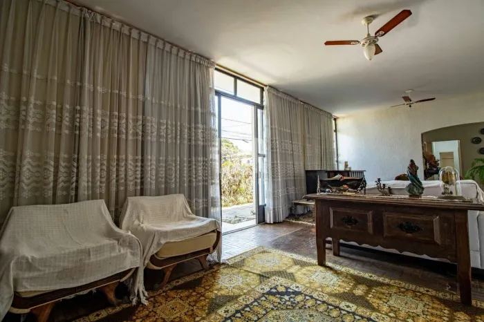 Casa à venda, 3 quartos, 1 suíte, 10 vagas, São Luiz - Belo Horizonte/MG
