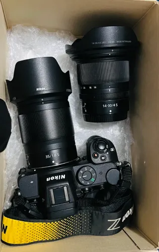 Nikon Z5 semi nova 17 mil clicks