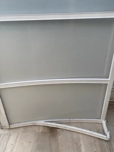 Toldo em Policarbonato