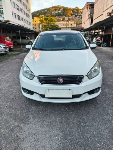 Fiat Grand Siena Attrac. 1.4 EVO F.flex 8V 2017