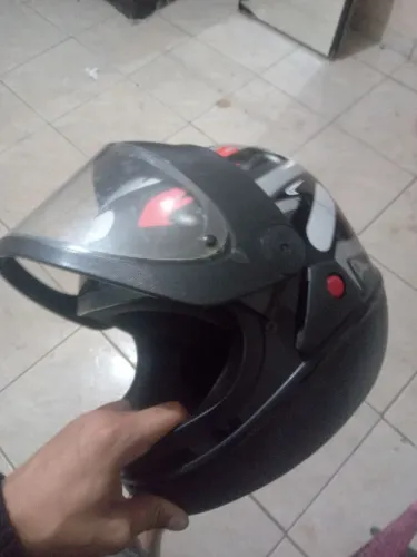 Capacete