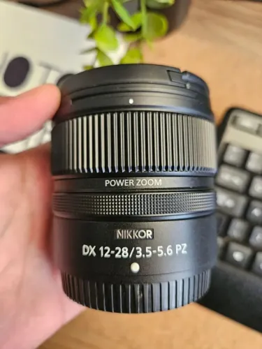 Lente Nikon Z DX 12-28mm f/3.5-5.6 PZ - Ultra Wide com Power Zoom (Perfeita para Vídeo 