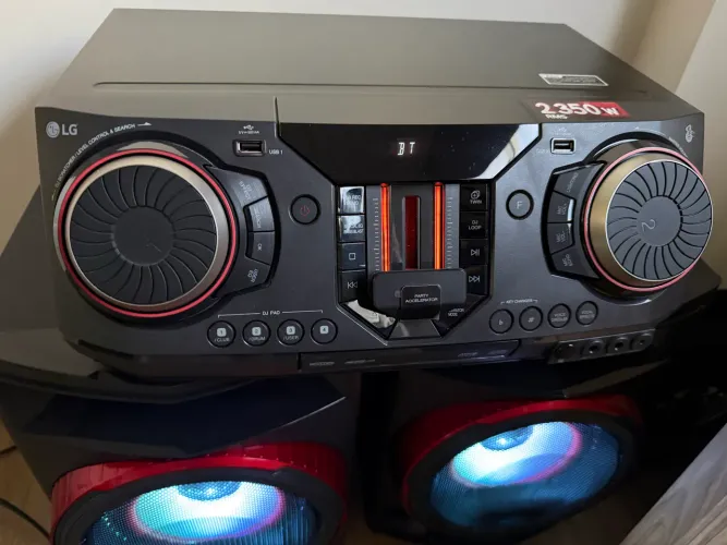 Som LG XBOOM CL87