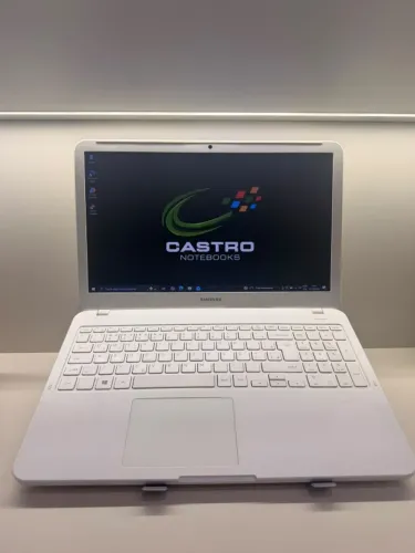 Notebook - Samsung essentials- Celeron 9° Geração - 4GB RAM / SSD 128 SSD