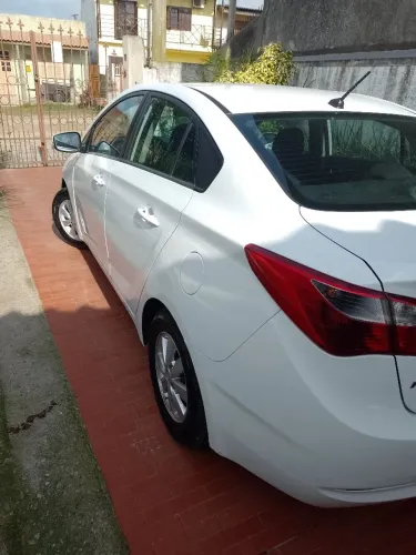Hyundai HB20S C.plus/c.style1.0 Flex 12V Mec. 4P 2014