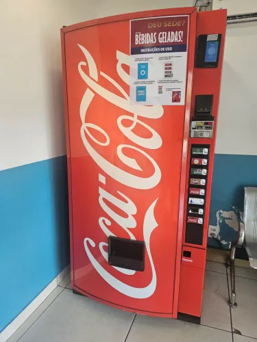 Vending machine - máquina de bebidas