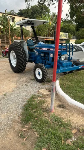 Vendo ou troco trator 4610 todo reviso ?