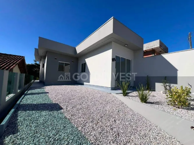 Casa solta a venda no Lageado Baixo - Guabiruba