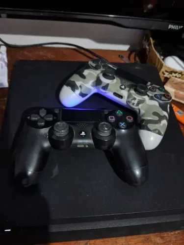 PS4 Slim