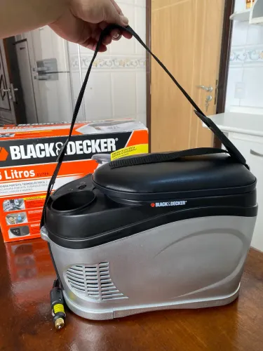 Mini Geladeira Portátil Termoelétrica Black&Decker 6 Litros - ótimo estado