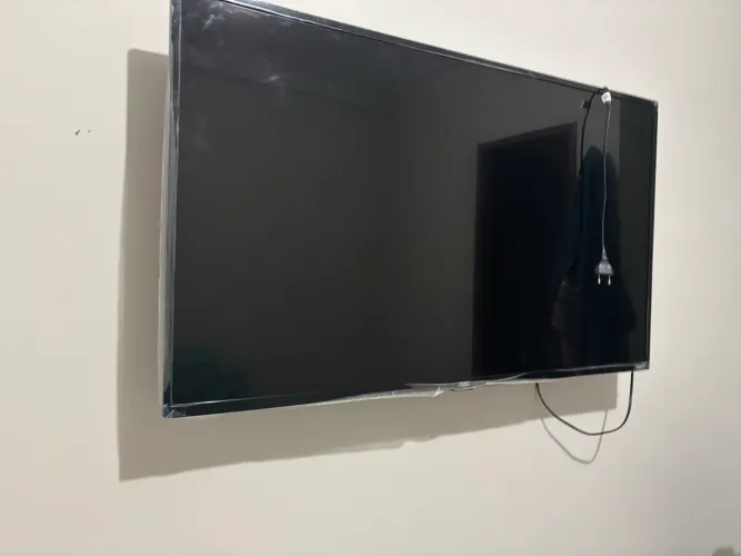 TV AOC 43? polegadas