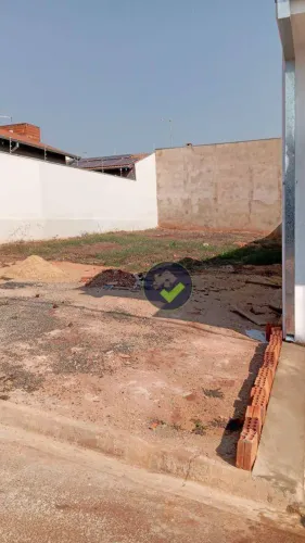 Terreno à venda, 251 m² por R$ 150.000,00 - Jardim Santa Clara - Macatuba/SP