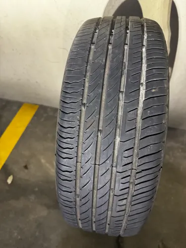 Pneu Continental 205/55 R17 ContiPowerContact - 5,3 mm de sulco - Excelente estado