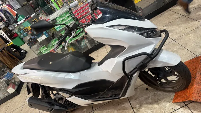 Pcx 2025 branca