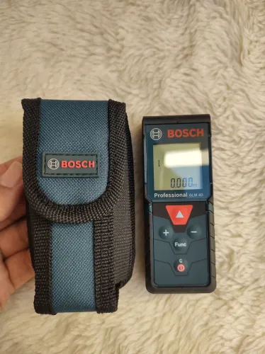Trena Laser Bosch 40M - R$200