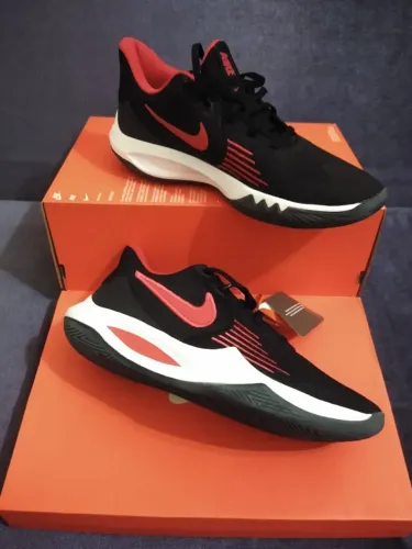 Tênis Nike Training, Tam. 42, Novo