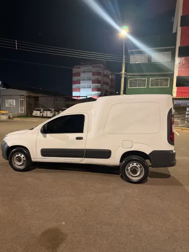Fiat Fiorino Furgão Work. Hard 1.4 Flex 8V 2P 2018