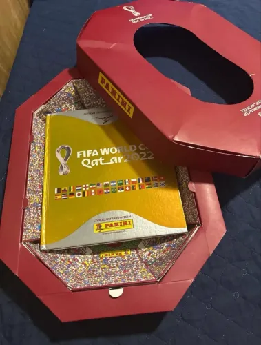 Álbum Dourado Panini Copa do Mundo Qatar 2022 Completo + Kit Estádio Oficial